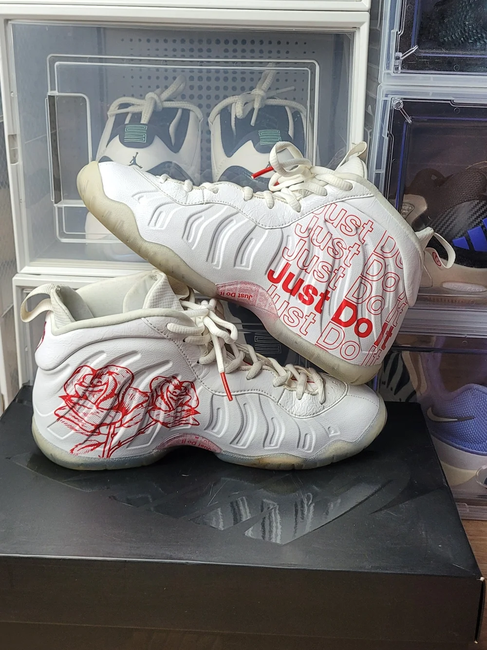 %Nike Little Posite One KSA Boys Size 5.5Y White Red cn5268-100 A 11
